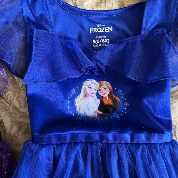 Bundle Girls Frozen Nightgowns Size 6 - Picture 3 of 5